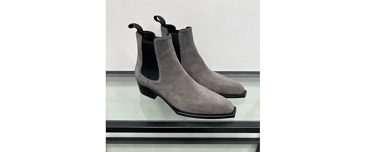 Louis Vuitton Suede Leather Chelsea Boo