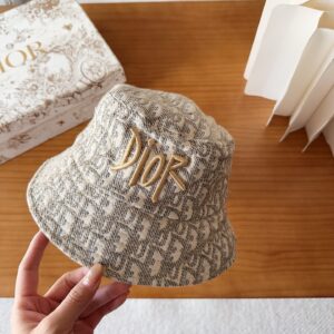 dior bucket hat