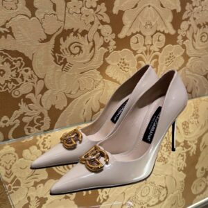 dolce & gabbana lollo patent leather pumps