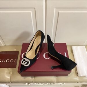 gucci embellished suede pumps