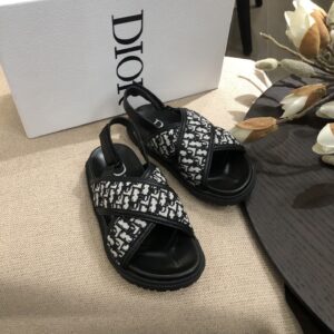 dior kids/baby sandals