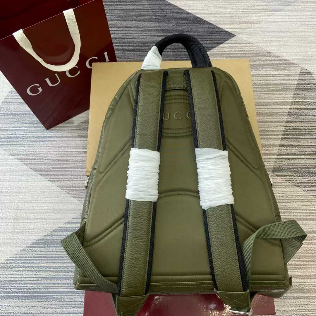 gucci medium jumbo gg backpack gucci medium jumbo gg backpack