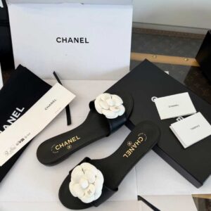 chanel thong sandals